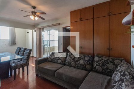 Sala 2 de apartamento à venda com 3 quartos, 140m² em Vila Marieta , Campinas