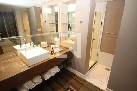 Apartamento para alugar com 120m², 2 quartos e 1 vagaBanheiro da Suíte