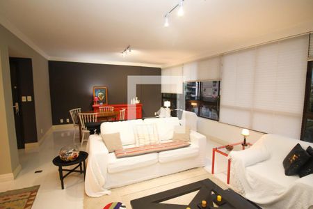 Sala de apartamento para alugar com 2 quartos, 120m² em Moinhos de Vento, Porto Alegre