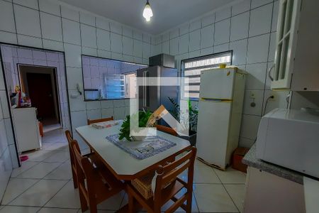 Casa à venda com 122m², 3 quartos e 2 vagas Casa à venda com 122m², 3 quartos e 2 vagasCopa