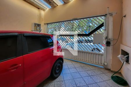 Casa à venda com 122m², 3 quartos e 2 vagas Casa à venda com 122m², 3 quartos e 2 vagasGaragem