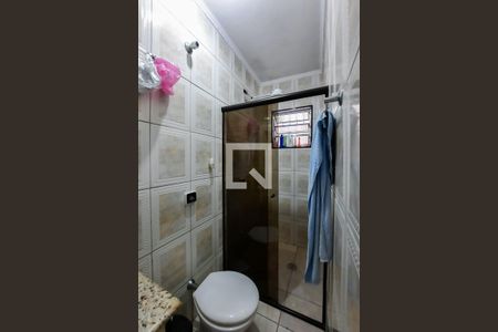 Casa à venda com 122m², 3 quartos e 2 vagas Casa à venda com 122m², 3 quartos e 2 vagasBanheiro da Suíte