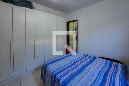Casa à venda com 122m², 3 quartos e 2 vagas Casa à venda com 122m², 3 quartos e 2 vagasSuíte