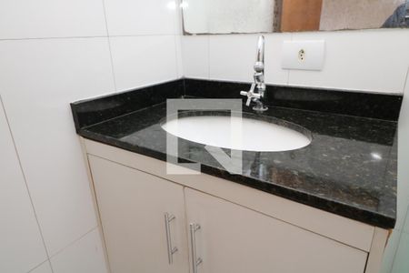 Casa à venda com 160m², 3 quartos e 2 vagasBanheiro suite