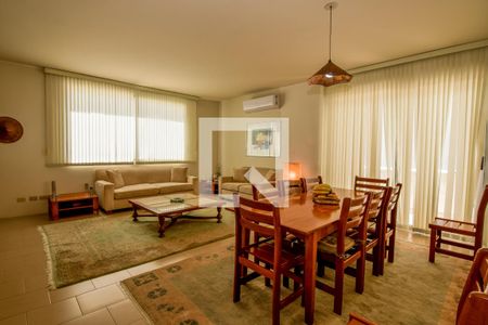 Sala de apartamento para alugar com 3 quartos, 155m² em Vila Luis Antônio, Guarujá