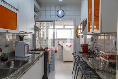 Apartamento à venda com 92m², 3 quartos e 2 vagasCozinha