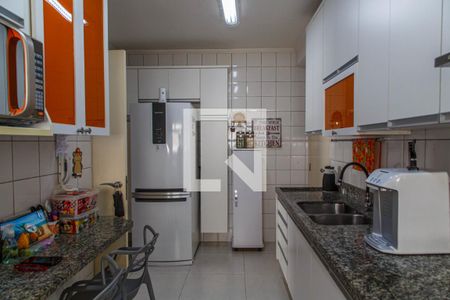 Apartamento à venda com 92m², 3 quartos e 2 vagasCozinha