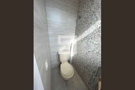 Apartamento à venda com 75m², 2 quartos e 1 vagaBanheiro de Serviço