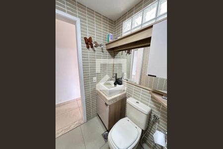 Apartamento à venda com 75m², 2 quartos e 1 vagaBanheiro