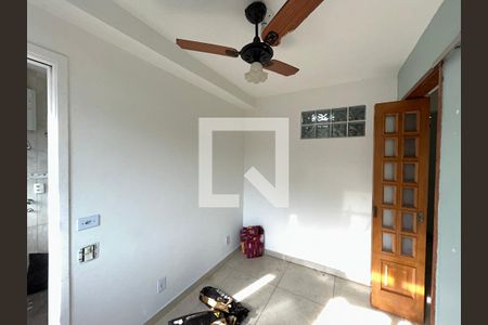 Apartamento à venda com 75m², 2 quartos e 1 vagaQuarto de Serviço