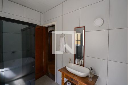 Casa à venda com 300m², 5 quartos e 3 vagasBanheiro Social