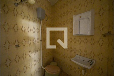 Casa à venda com 300m², 5 quartos e 3 vagasBanheiro de Serviço