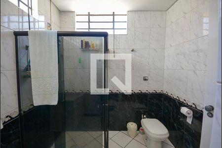 Casa à venda com 300m², 5 quartos e 3 vagasBanheiro da Suíte