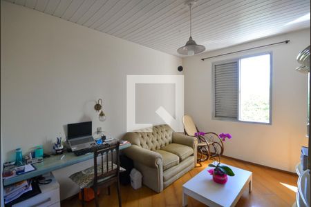Casa à venda com 300m², 5 quartos e 3 vagasQuarto 2
