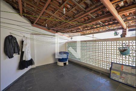 Casa à venda com 300m², 5 quartos e 3 vagasArea de Serviço