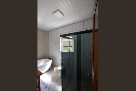 Casa à venda com 300m², 5 quartos e 3 vagasBanheiro Social