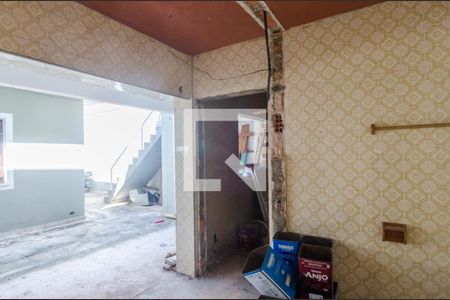 Casa à venda com 160m², 3 quartos e 2 vagasÁrea de serviço