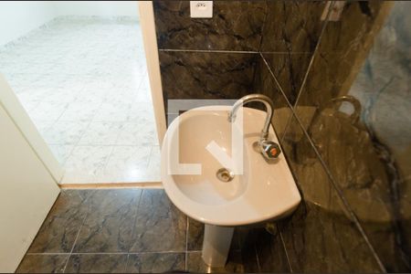 Casa à venda com 160m², 3 quartos e 2 vagasBanheiro da suíte