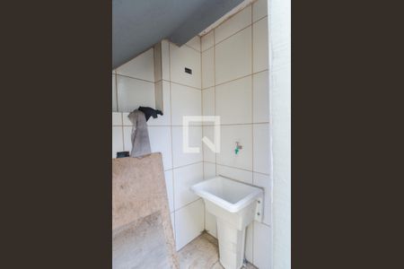 Casa à venda com 160m², 3 quartos e 2 vagasÁrea de serviço