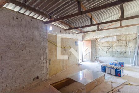 Casa à venda com 160m², 3 quartos e 2 vagasGalpão