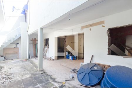 Casa à venda com 160m², 3 quartos e 2 vagasÁrea de serviço