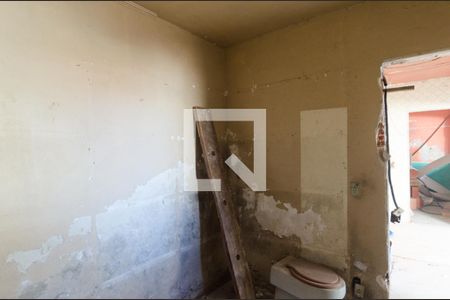 Casa à venda com 160m², 3 quartos e 2 vagasÁrea de serviço