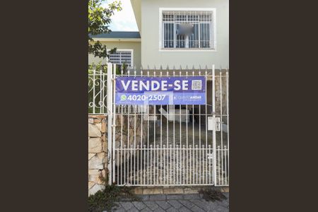 Casa à venda com 160m², 3 quartos e 2 vagasFachada