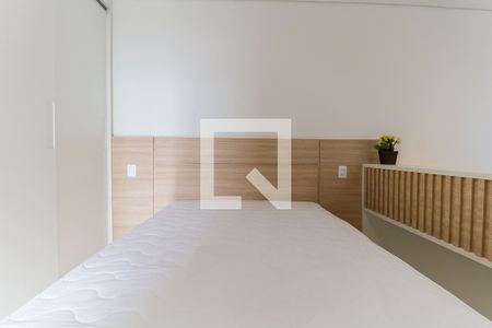 Sala/Quarto de kitnet/studio para alugar com 1 quarto, 43m² em Loteamento Mogilar, Mogi das Cruzes
