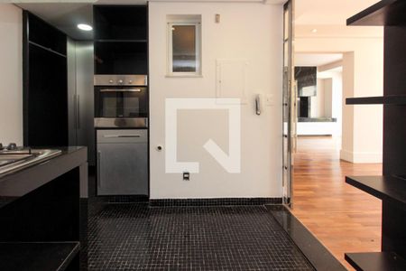 Apartamento à venda com 210m², 2 quartos e 2 vagas Apartamento à venda com 210m², 2 quartos e 2 vagasCozinha