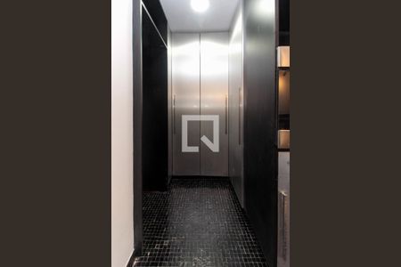 Apartamento à venda com 210m², 2 quartos e 2 vagas Apartamento à venda com 210m², 2 quartos e 2 vagasCozinha