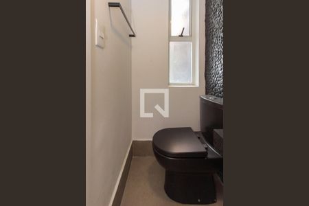 Apartamento à venda com 210m², 2 quartos e 2 vagas Apartamento à venda com 210m², 2 quartos e 2 vagasBanheiro