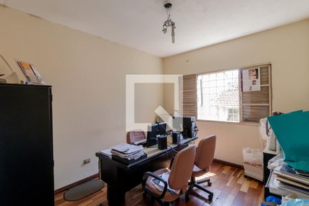 Casa à venda com 950m², 5 quartos e 4 vagasSuíte  Casa 2