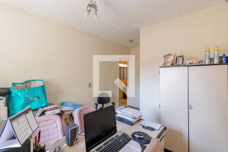 Casa à venda com 950m², 5 quartos e 4 vagasSuíte  Casa 2