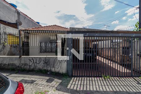 Casa à venda com 950m², 5 quartos e 4 vagasFachada 