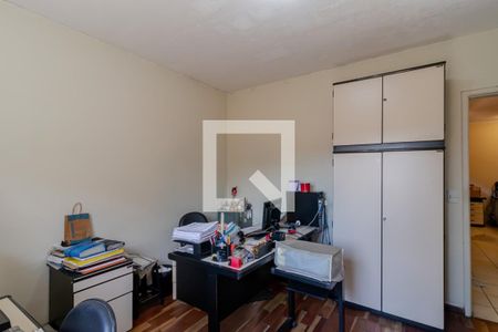 Casa à venda com 950m², 5 quartos e 4 vagasQuarto Casa 2