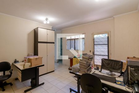 Casa à venda com 950m², 5 quartos e 4 vagasSala Casa 2