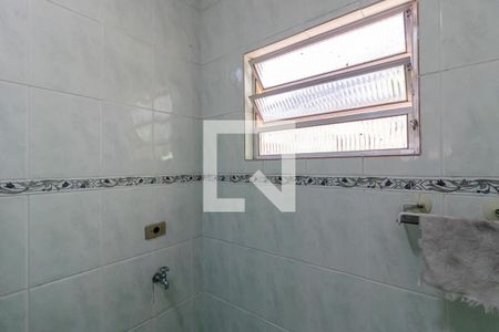 Casa à venda com 950m², 5 quartos e 4 vagasBanheiro da Casa 2