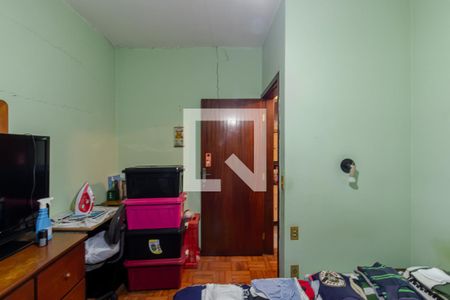 Casa à venda com 950m², 5 quartos e 4 vagasQuarto 3