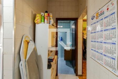 Casa à venda com 950m², 5 quartos e 4 vagasCozinha 