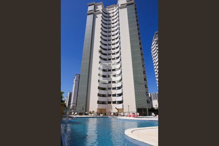 Apartamento à venda com 140m², 3 quartos e 4 vagasÁrea comum - Piscina