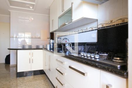 Apartamento à venda com 140m², 3 quartos e 4 vagasCozinha