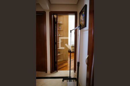 Apartamento à venda com 140m², 3 quartos e 4 vagasCorredor dos Quartos