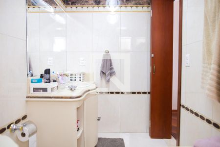 Apartamento à venda com 140m², 3 quartos e 4 vagasBanheiro da Suite 1