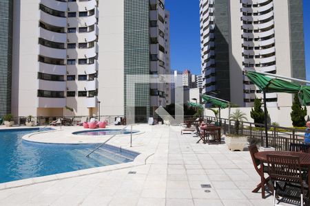 Apartamento à venda com 140m², 3 quartos e 4 vagasÁrea comum - Piscina