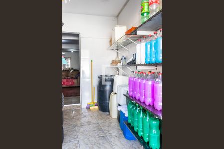 Casa à venda com 200m², 4 quartos e sem vaga Casa à venda com 200m², 4 quartos e sem vagaEntrada