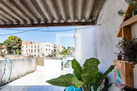 Casa à venda com 200m², 4 quartos e sem vaga Casa à venda com 200m², 4 quartos e sem vagaQuintal