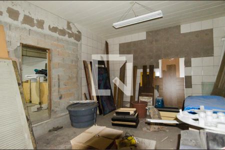 Casa à venda com 727m², 4 quartos e 14 vagas Casa à venda com 727m², 4 quartos e 14 vagasGaragem