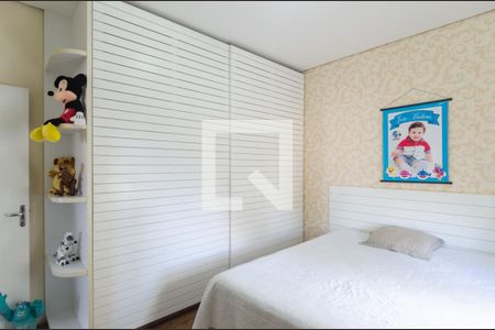 Casa à venda com 727m², 4 quartos e 14 vagas Casa à venda com 727m², 4 quartos e 14 vagasQuarto 2