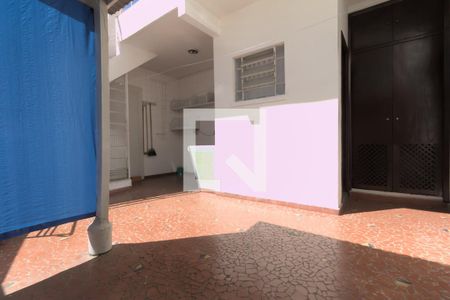 Casa à venda com 178m², 3 quartos e 2 vagasQuintal