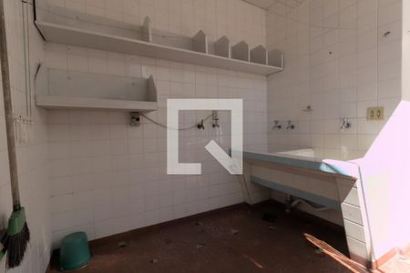 Casa à venda com 178m², 3 quartos e 2 vagasÁrea de Serviço